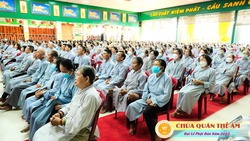 nhung-hinh-anh-phat-dan-2022-chua-quan-the-am-duc-trong-lam-dong-5.jpg
