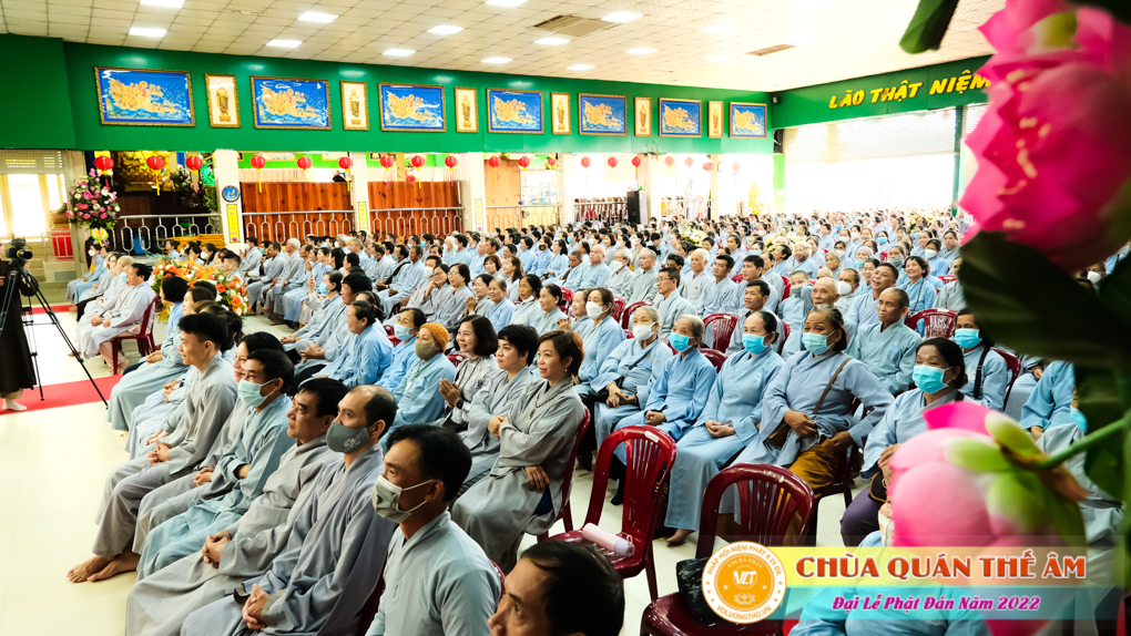nhung-hinh-anh-phat-dan-2022-chua-quan-the-am-duc-trong-lam-dong-6.jpg