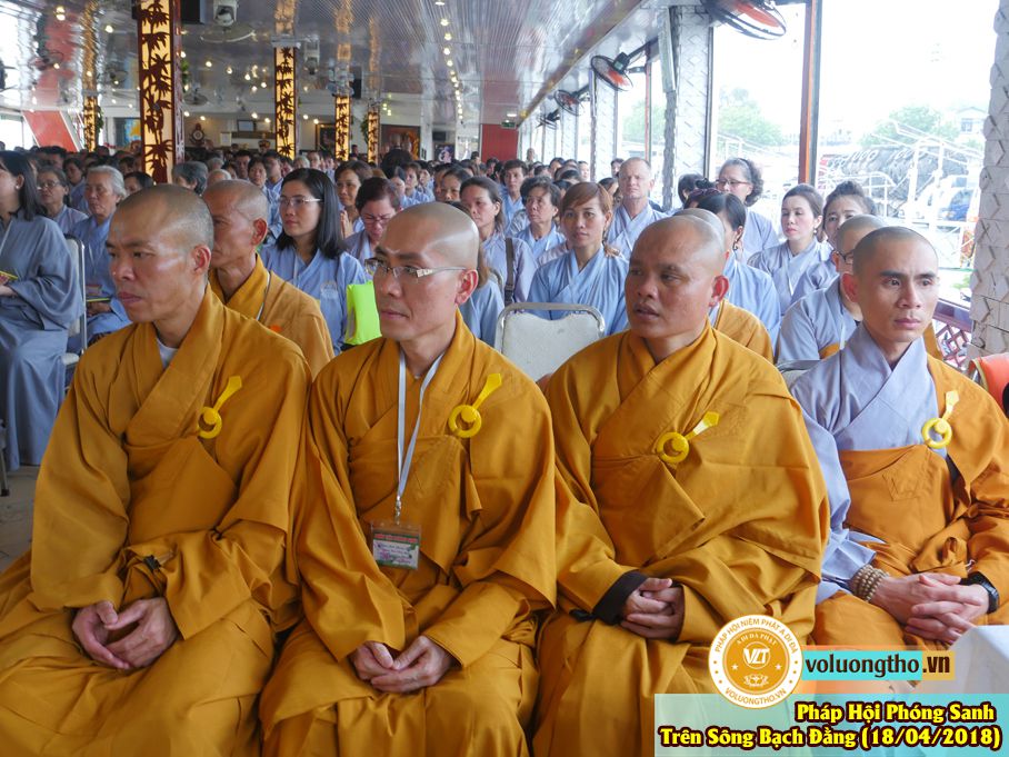 phap-hoi-phong-sanh-tren-song-bach-dang-ngay-18-04-2018-chua-quan-the-am-duc-trong-lam-dong-13.jpg