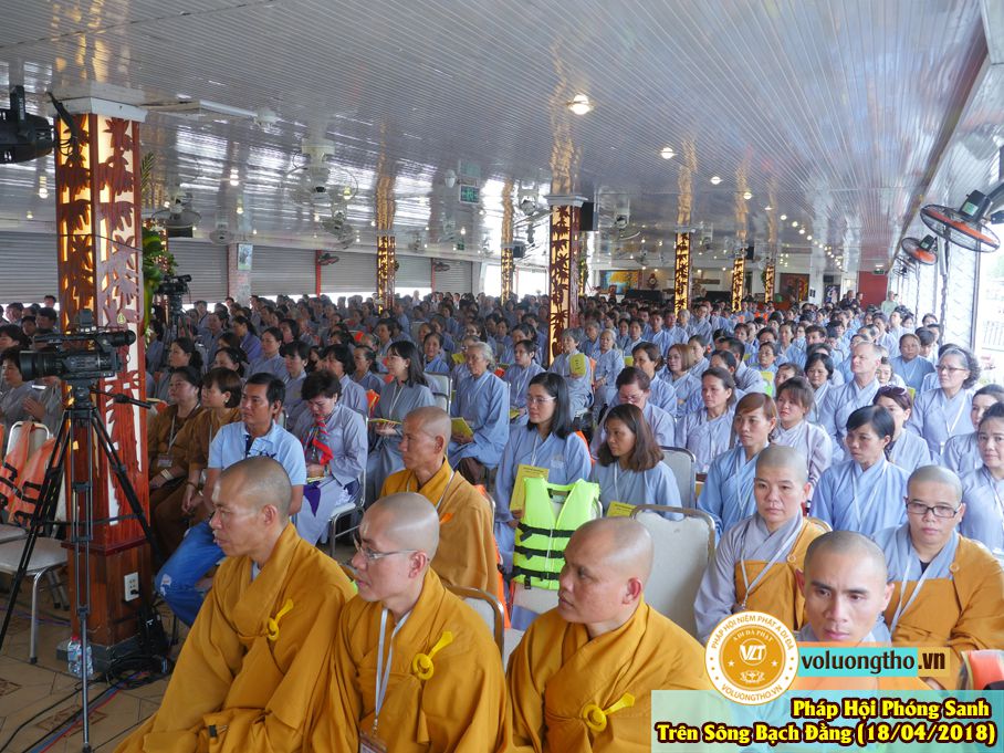 phap-hoi-phong-sanh-tren-song-bach-dang-ngay-18-04-2018-chua-quan-the-am-duc-trong-lam-dong-14.jpg