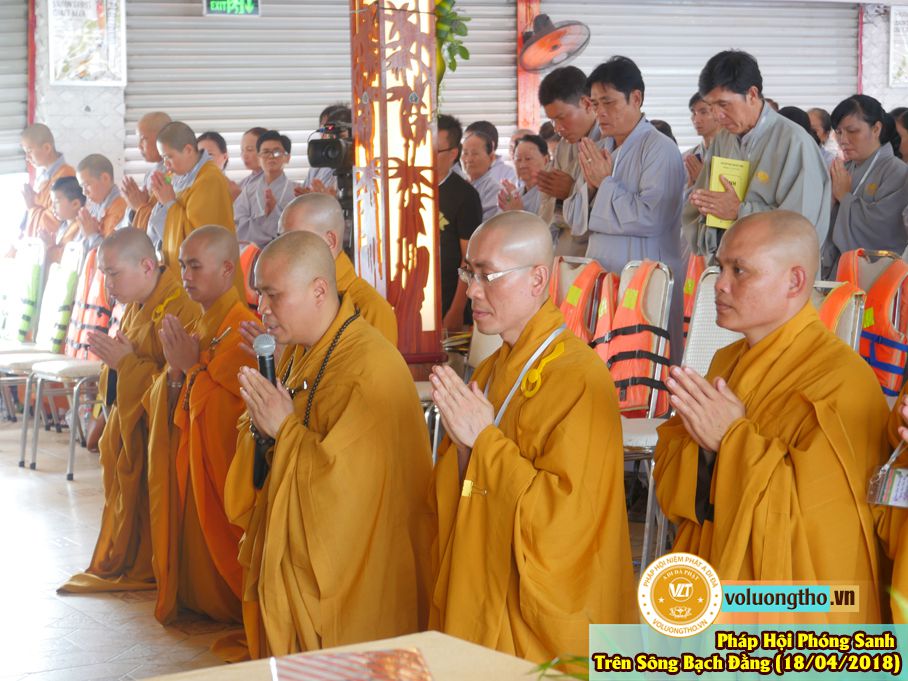 phap-hoi-phong-sanh-tren-song-bach-dang-ngay-18-04-2018-chua-quan-the-am-duc-trong-lam-dong-15.jpg