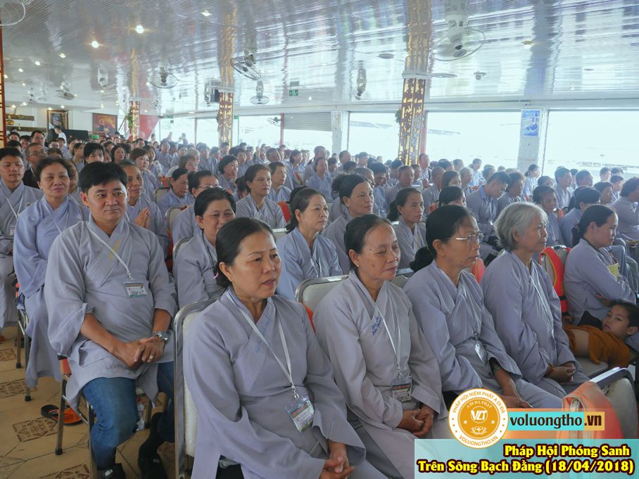 phap-hoi-phong-sanh-tren-song-bach-dang-ngay-18-04-2018-chua-quan-the-am-duc-trong-lam-dong-30.jpg