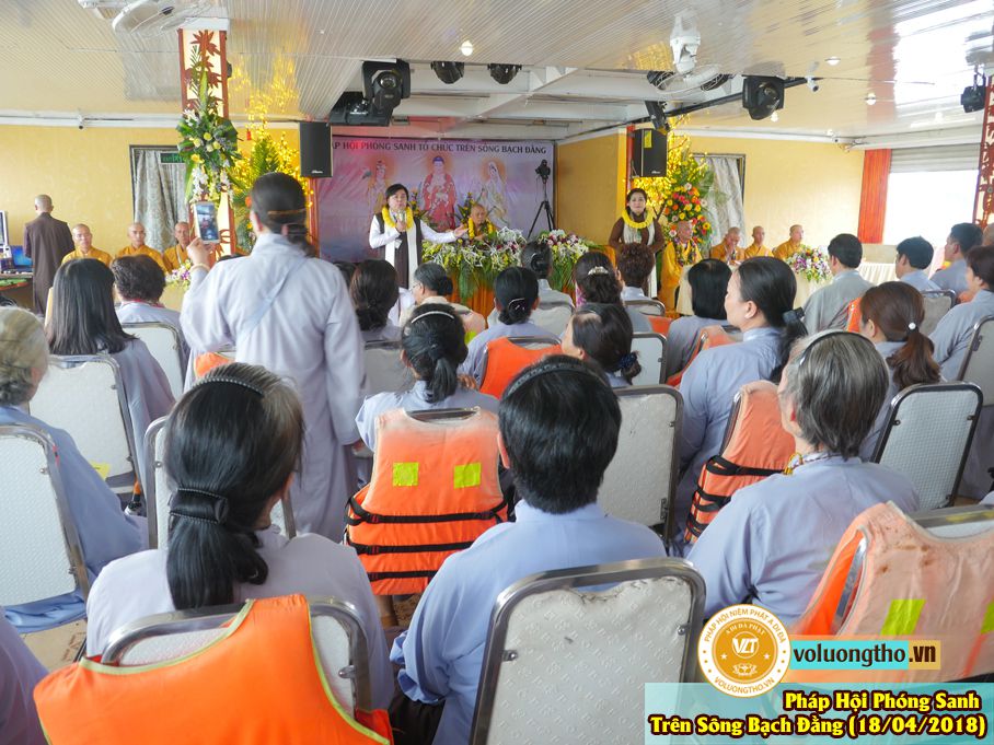 phap-hoi-phong-sanh-tren-song-bach-dang-ngay-18-04-2018-chua-quan-the-am-duc-trong-lam-dong-32.jpg