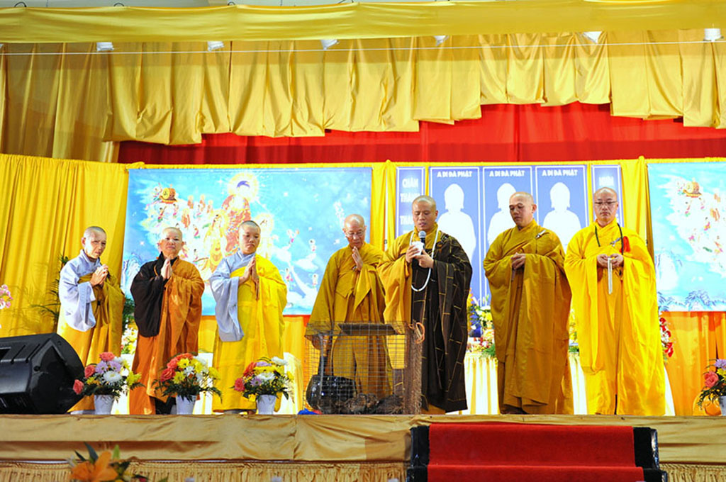 phap-hoi-tai-atlanta-chua-quan-the-am-duc-trong-lam-dong-21.jpg