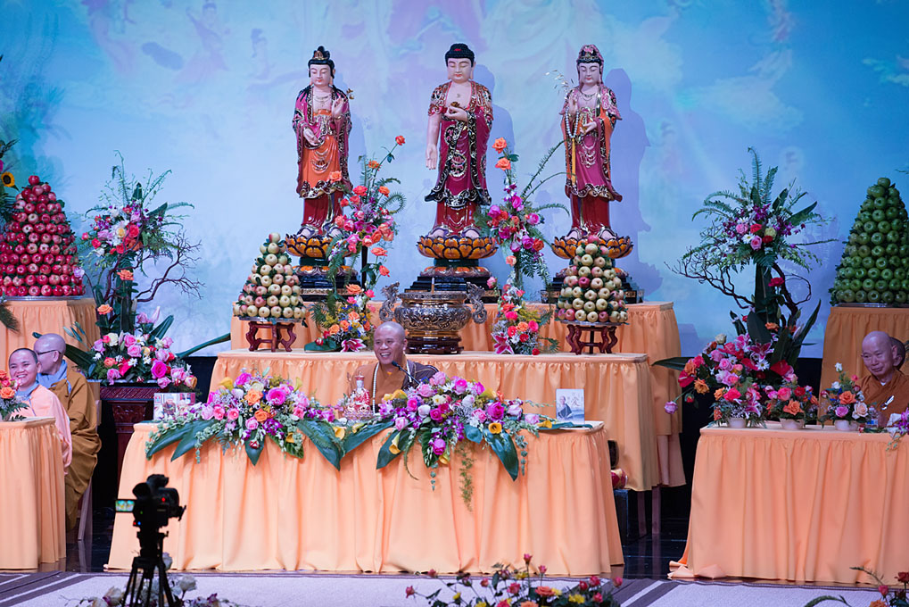 phap-hoi-tai-california-chua-quan-the-am-duc-trong-lam-dong-19.jpg
