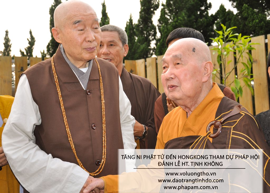Tham Dự Pháp Hội Tại Hồng Kong