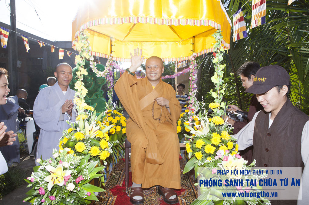 to-chuc-phong-sanh-tai-chua-tu-an-tien-giang-chua-quan-the-am-duc-trong-lam-dong-2.jpg