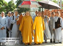 via-quan-am-ngay-19-02-giap-ngo-tai-chua-dai-tong-lam-brvt-chua-quan-the-am-duc-trong-lam-dong-12.jpg