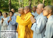 via-quan-am-ngay-19-02-giap-ngo-tai-chua-dai-tong-lam-brvt-chua-quan-the-am-duc-trong-lam-dong-45.jpg