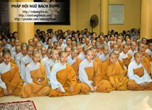 via-quan-am-ngay-19-02-giap-ngo-tai-chua-dai-tong-lam-brvt-chua-quan-the-am-duc-trong-lam-dong-9.jpg