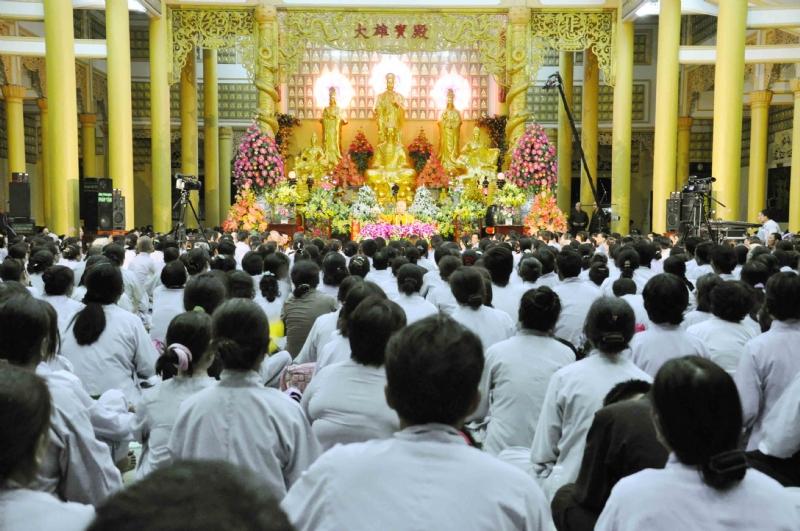 via-quan-am-ngay-19-02-nam-quy-ty-tai-chua-dai-tong-lam-brvt-chua-quan-the-am-duc-trong-lam-dong-12.jpg