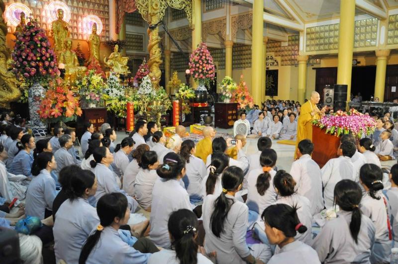 via-quan-am-ngay-19-02-nam-quy-ty-tai-chua-dai-tong-lam-brvt-chua-quan-the-am-duc-trong-lam-dong-20.jpg