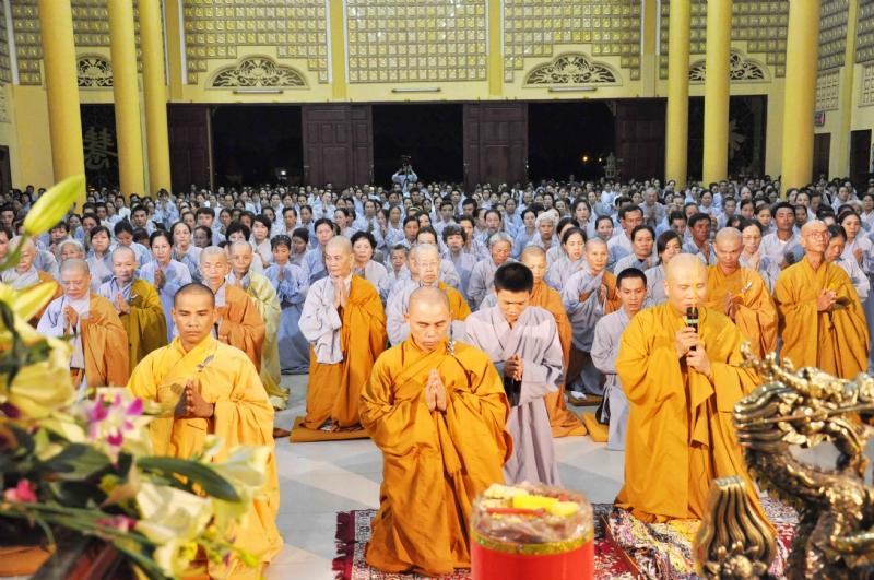 via-quan-am-ngay-19-02-nam-quy-ty-tai-chua-dai-tong-lam-brvt-chua-quan-the-am-duc-trong-lam-dong-24.jpg