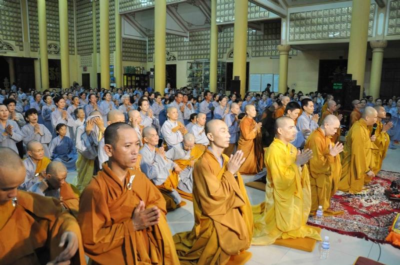 via-quan-am-ngay-19-02-nam-quy-ty-tai-chua-dai-tong-lam-brvt-chua-quan-the-am-duc-trong-lam-dong-25.jpg