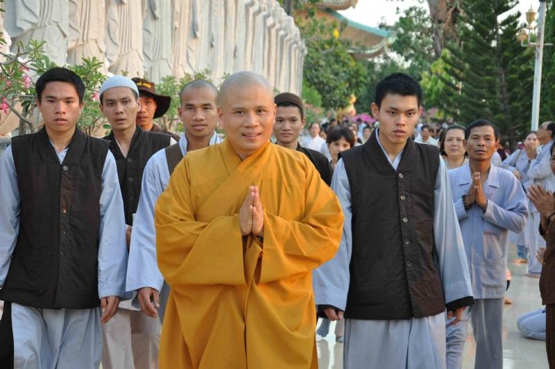 via-quan-am-ngay-19-02-nam-quy-ty-tai-chua-dai-tong-lam-brvt-chua-quan-the-am-duc-trong-lam-dong-37.jpg