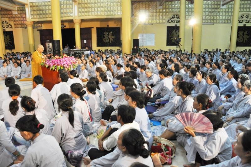 via-quan-am-ngay-19-02-nam-quy-ty-tai-chua-dai-tong-lam-brvt-chua-quan-the-am-duc-trong-lam-dong-39.jpg