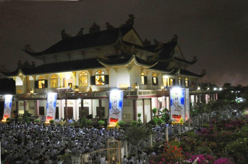 via-quan-am-ngay-19-02-nam-quy-ty-tai-chua-dai-tong-lam-brvt-chua-quan-the-am-duc-trong-lam-dong-8.jpg