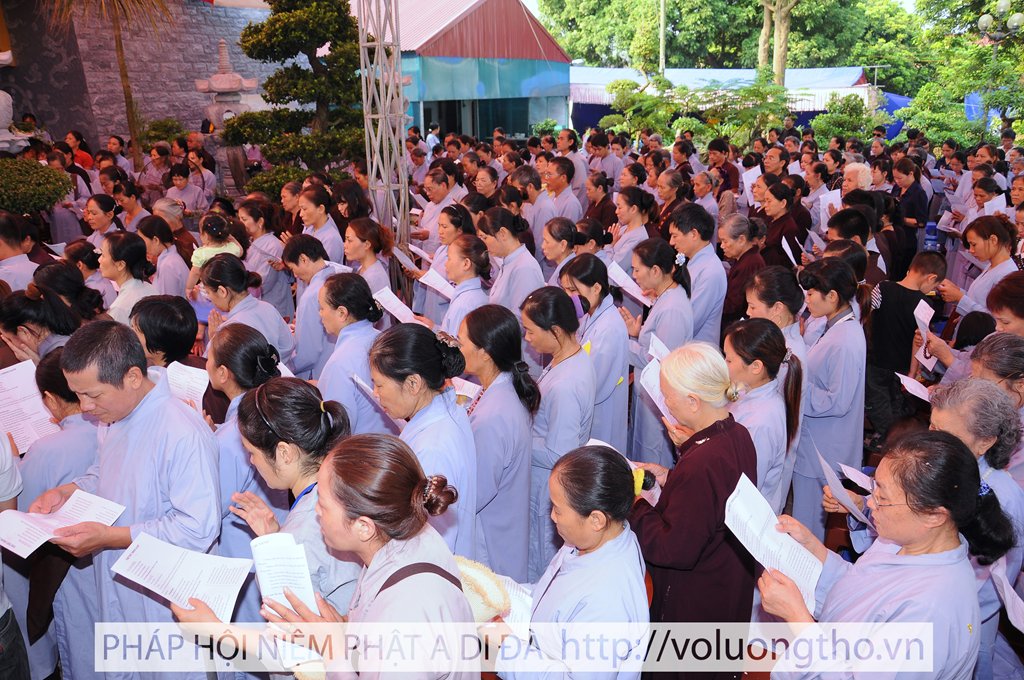 via-quan-am-ngay-19-06-2012-tai-chua-dai-tong-lam-brvt-chua-quan-the-am-duc-trong-lam-dong-35.jpg