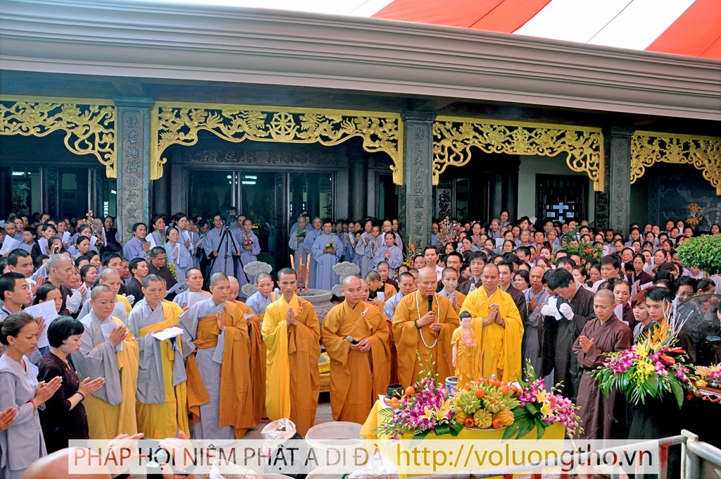 via-quan-am-ngay-19-06-2012-tai-chua-dai-tong-lam-brvt-chua-quan-the-am-duc-trong-lam-dong-41.jpg