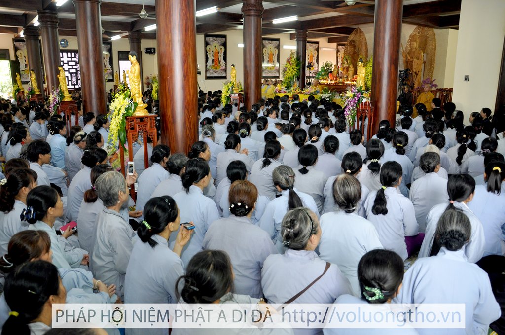 via-quan-am-ngay-19-06-2012-tai-chua-dai-tong-lam-brvt-chua-quan-the-am-duc-trong-lam-dong-50.jpg