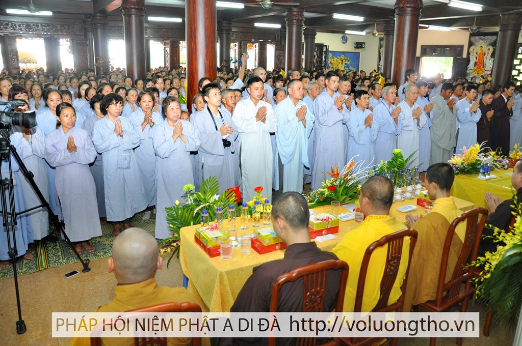 via-quan-am-ngay-19-06-2012-tai-chua-dai-tong-lam-brvt-chua-quan-the-am-duc-trong-lam-dong-58.jpg