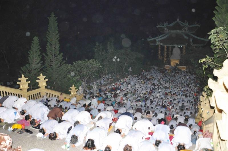 via-quan-am-ngay-19-9-nam-nham-thin-tai-chua-dai-tong-lam-brvt-chua-quan-the-am-duc-trong-lam-dong-30.jpg